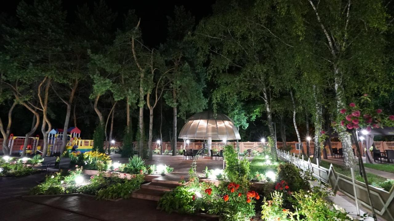 Mercury Hotel Kharkiv Bagian luar foto