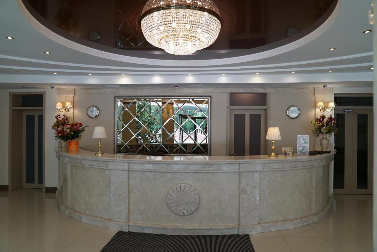Mercury Hotel Kharkiv Bagian luar foto