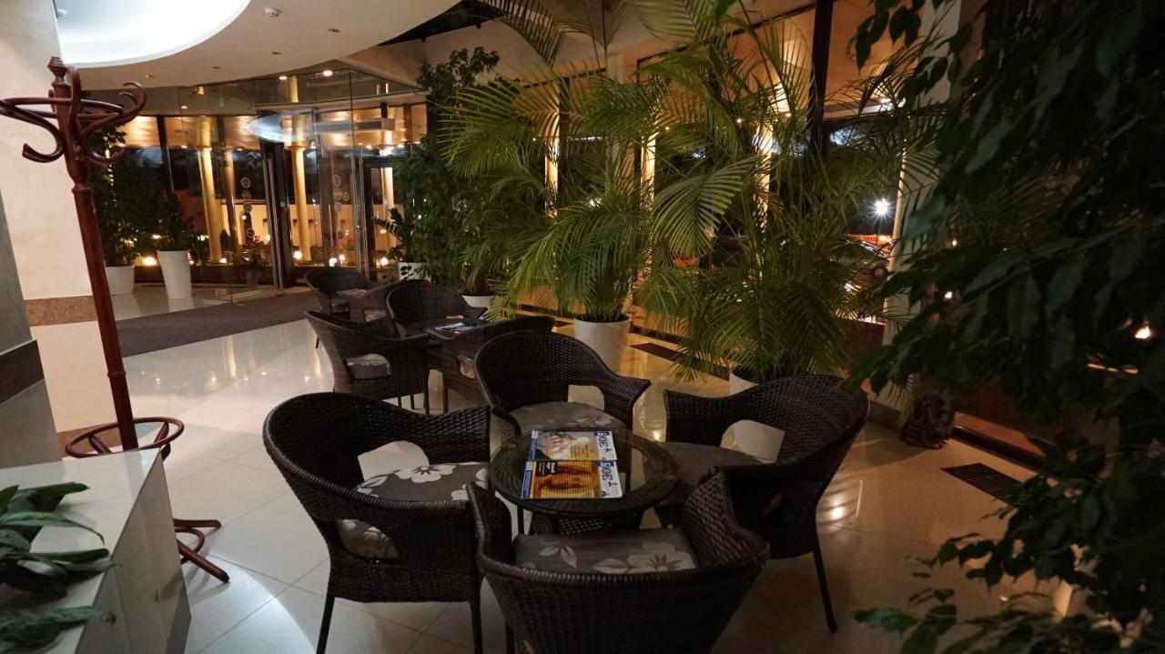 Mercury Hotel Kharkiv Bagian luar foto
