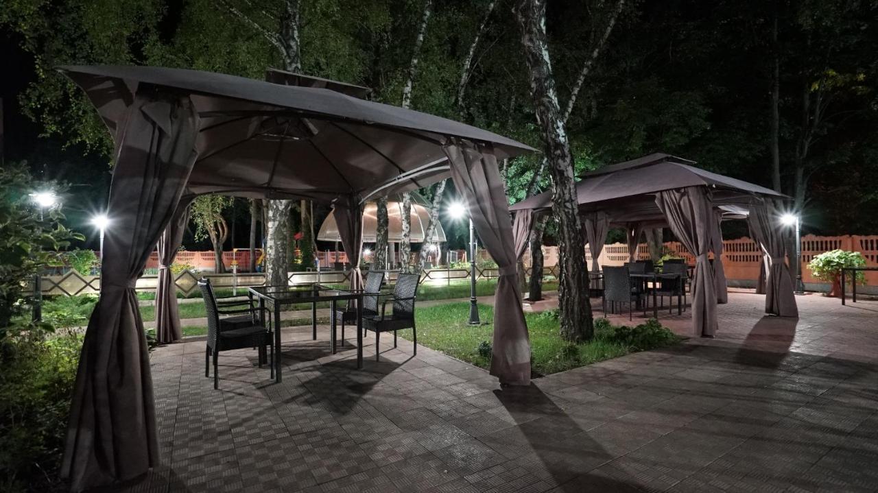 Mercury Hotel Kharkiv Bagian luar foto