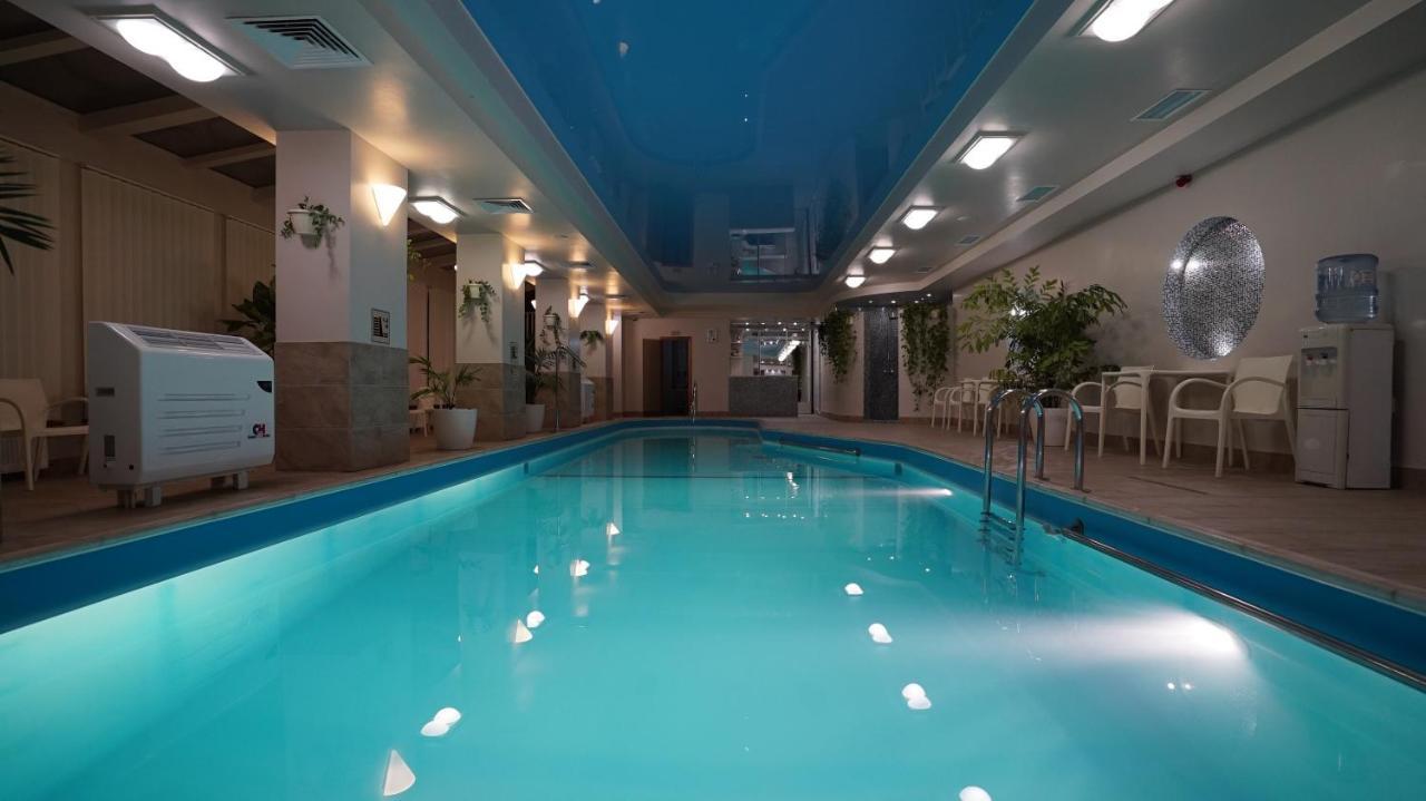 Mercury Hotel Kharkiv Bagian luar foto