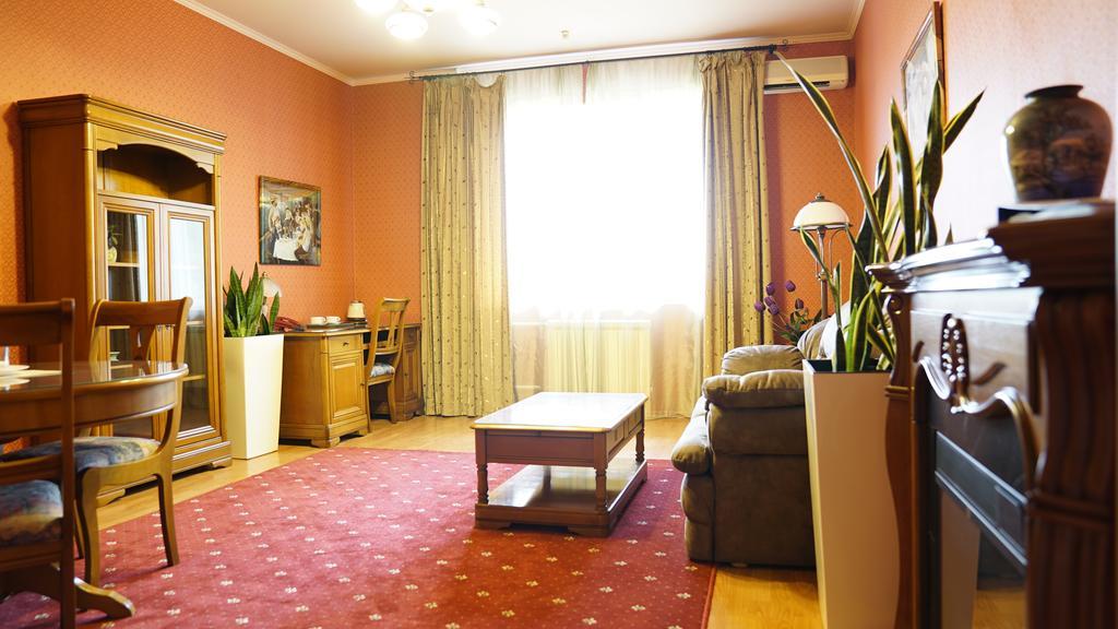 Mercury Hotel Kharkiv Bagian luar foto