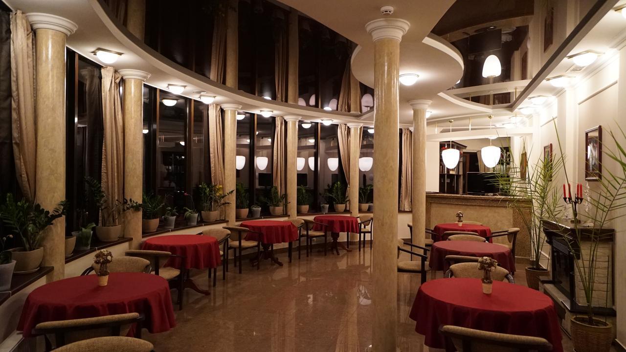 Mercury Hotel Kharkiv Bagian luar foto
